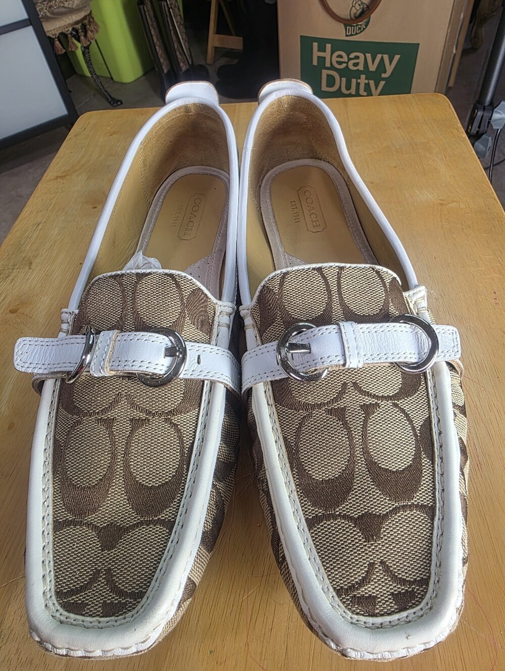 Classic Coach Women's Signature Jacquard Driving Loafers Khaki/White NEW Size 11 - Picture 6 of 6